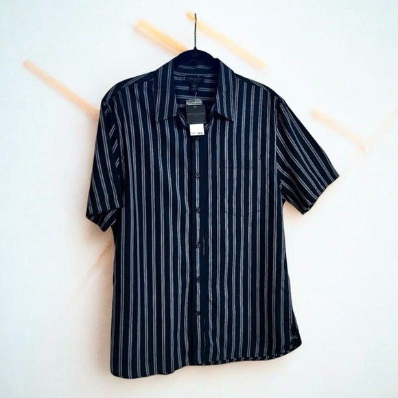 Magaschoni Other - Magaschoni Men's Shirt Size M Short Sleeves Button Up Cotton‎ Lyocell Blend New